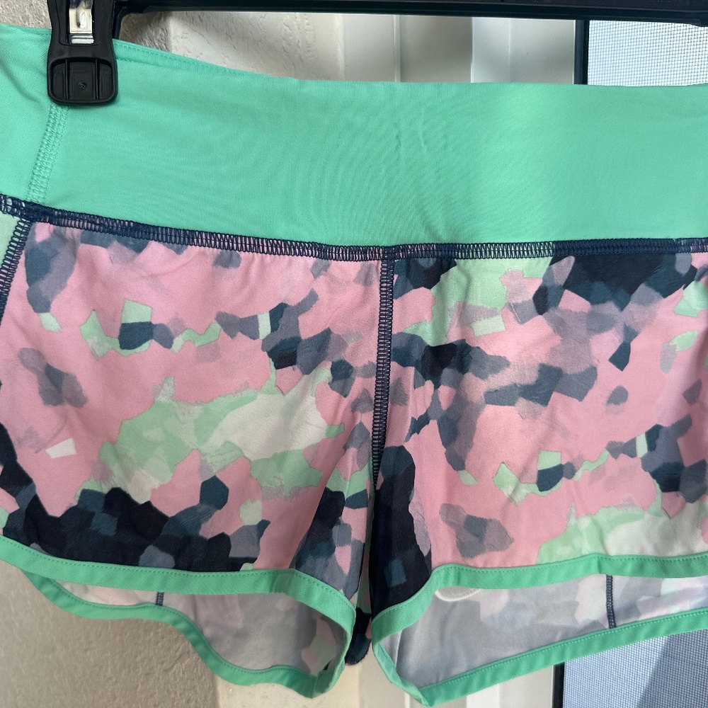 Lululemon Speed Shorts Size 2